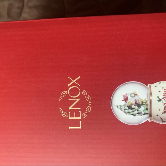 Lenox Grinch Snow Globe - Picture 7 of 8